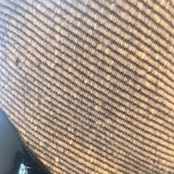 Black and white patent leather bootie - Picture 3 of 8